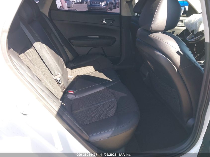 2019 KIA OPTIMA LX/S - 5XXGT4L32KG323681