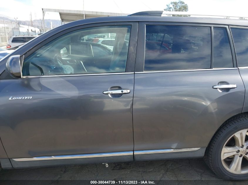 2013 TOYOTA HIGHLANDER LIMITED V6 - 5TDYK3EH5DS118366