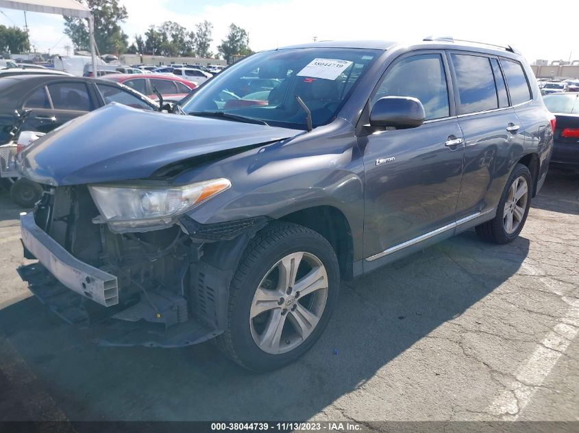 2013 TOYOTA HIGHLANDER LIMITED V6 - 5TDYK3EH5DS118366