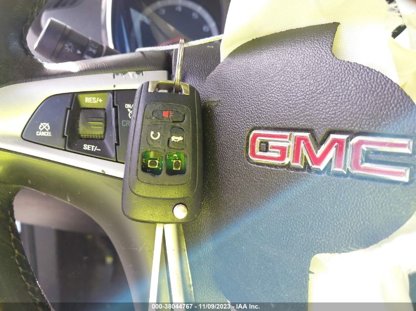 2015 GMC TERRAIN SLT - 2GKALSEK0F6153824