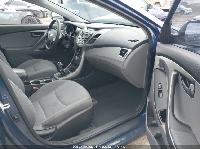 2016 HYUNDAI ELANTRA SE/SPORT/LIMITED - 5NPDH4AE7GH756854