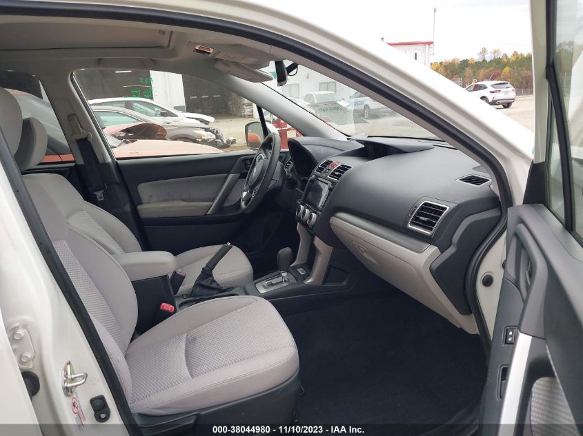 2018 SUBARU FORESTER 2.5I PREMIUM - JF2SJAGC5JH572214