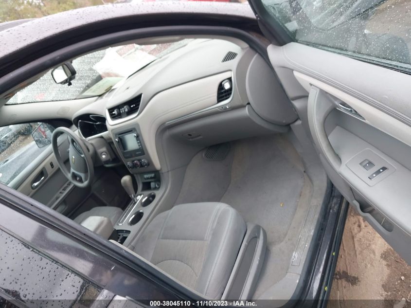 2017 CHEVROLET TRAVERSE LS - 1GNKRFED5HJ326144