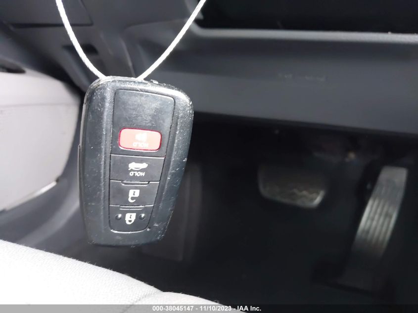 2021 TOYOTA CAMRY LE - 4T1C31AK7MU560134