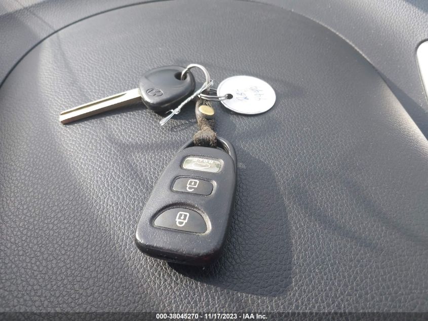 2013 HYUNDAI ELANTRA GT - KMHD35LE0DU125443