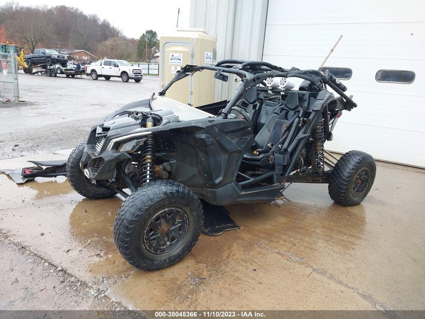 VIN 3JBVXAW22HK001982 2017 CAN-AM MAVERICK X3 X RS TURBO R