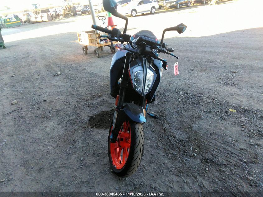 2022 KTM 390 DUKE MD2JPJ406NC263433