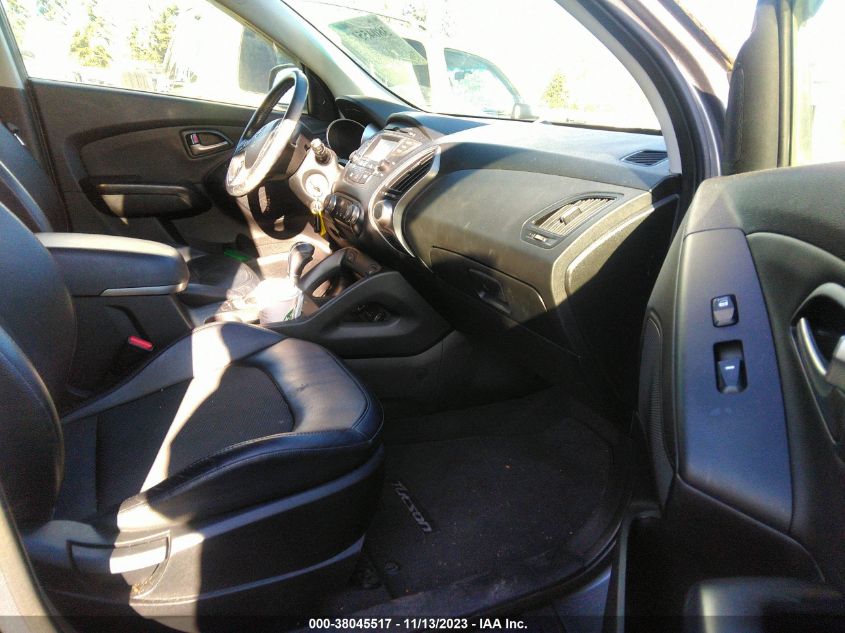 2014 HYUNDAI TUCSON SE - KM8JUCAG6EU828801
