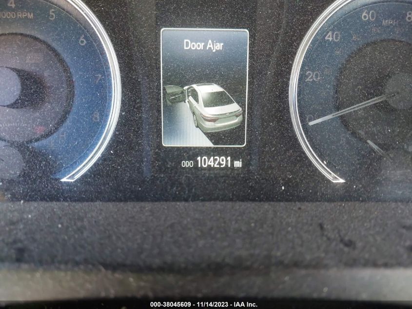 2017 TOYOTA CAMRY LE - 4T1BF1FK8HU790427