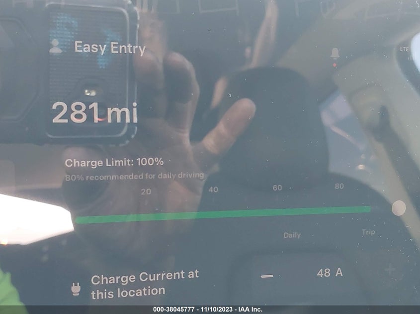 VIN 7SAYGAEE6NF550744 2022 TESLA MODEL Y