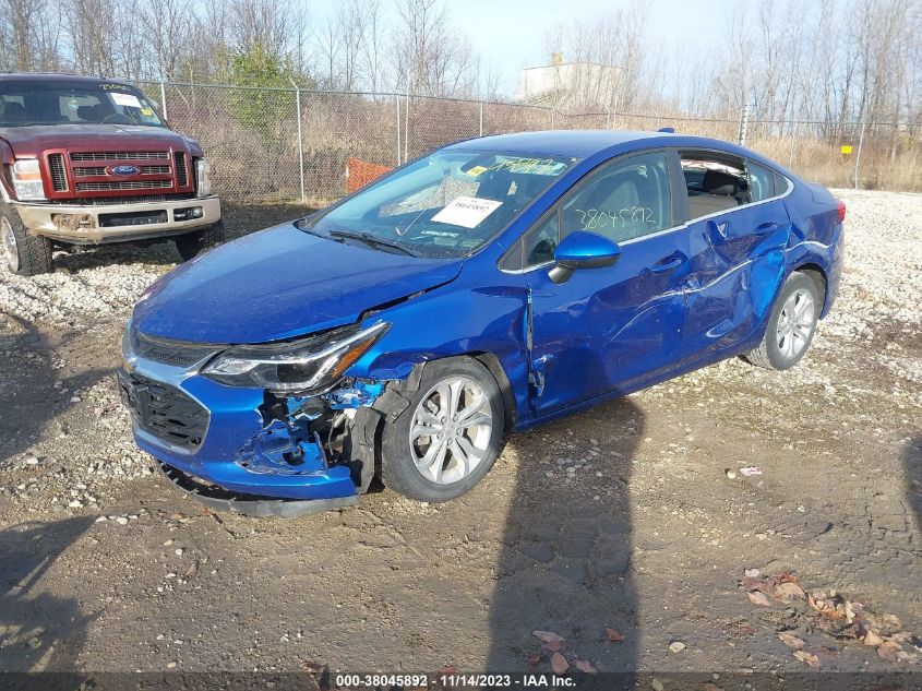 2019 CHEVROLET CRUZE LT - 1G1BE5SM9K7138260