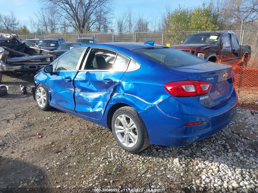 2019 CHEVROLET CRUZE LT - 1G1BE5SM9K7138260