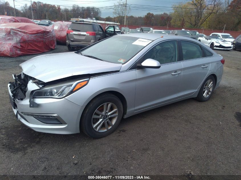 2015 HYUNDAI SONATA 2.4L SE - 5NPE24AF4FH199849