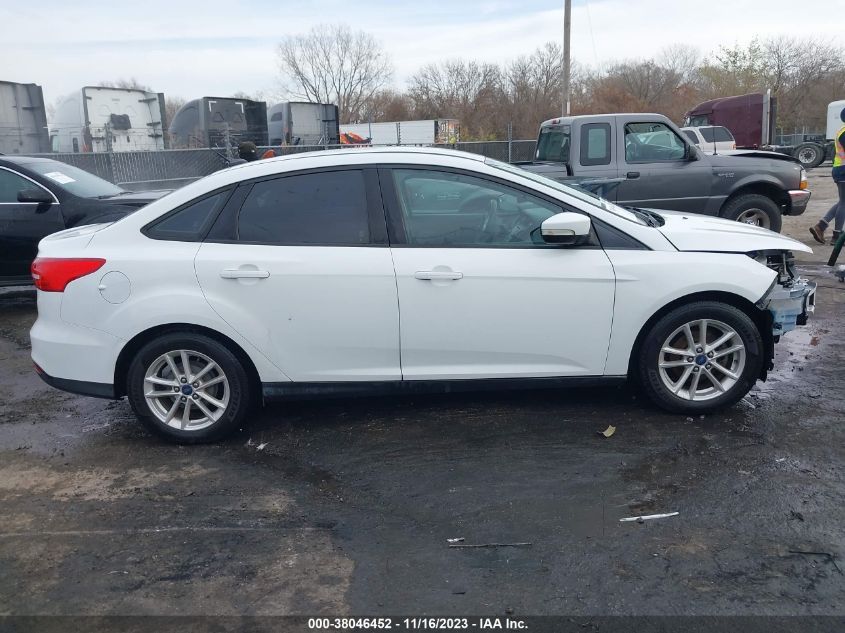 2015 FORD FOCUS SE - 1FADP3F24FL317431