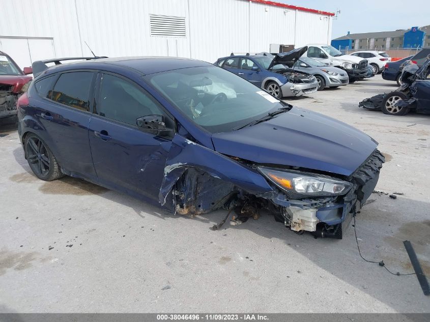 Lot #2541532903 2016 FORD FOCUS ST salvage car