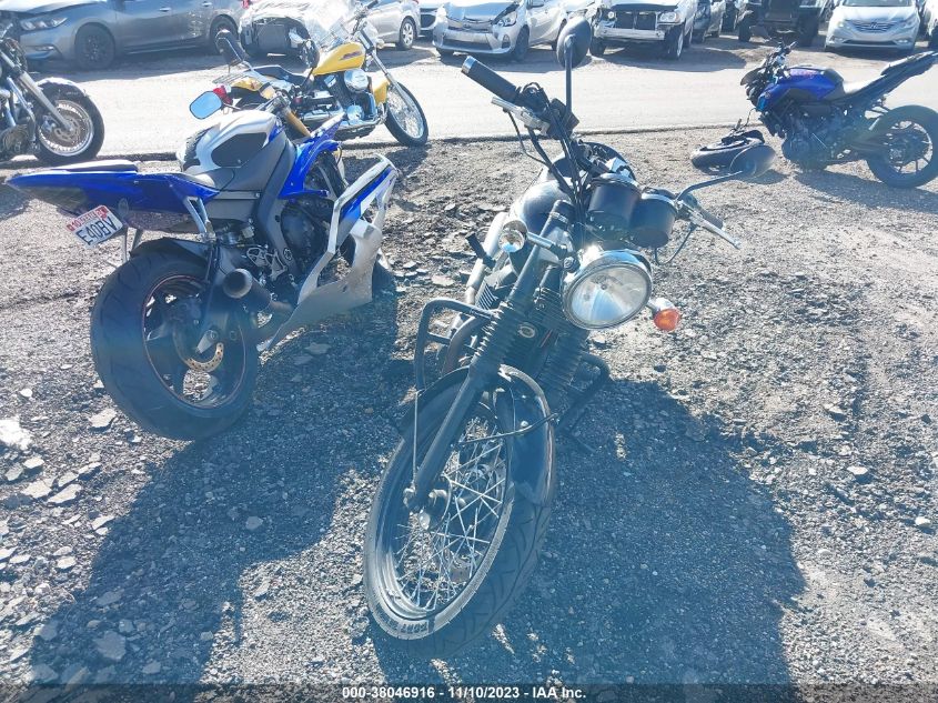 2015 TRIUMPH MOTORCYCLE BONNEVILLE T100 SMT910K18FT675498