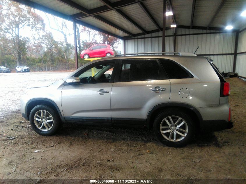 2014 KIA SORENTO LX V6 - 5XYKT4A74EG484873