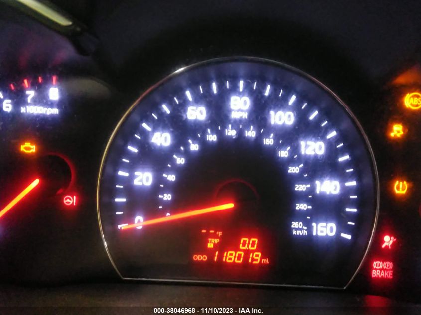 2014 KIA SORENTO LX V6 - 5XYKT4A74EG484873