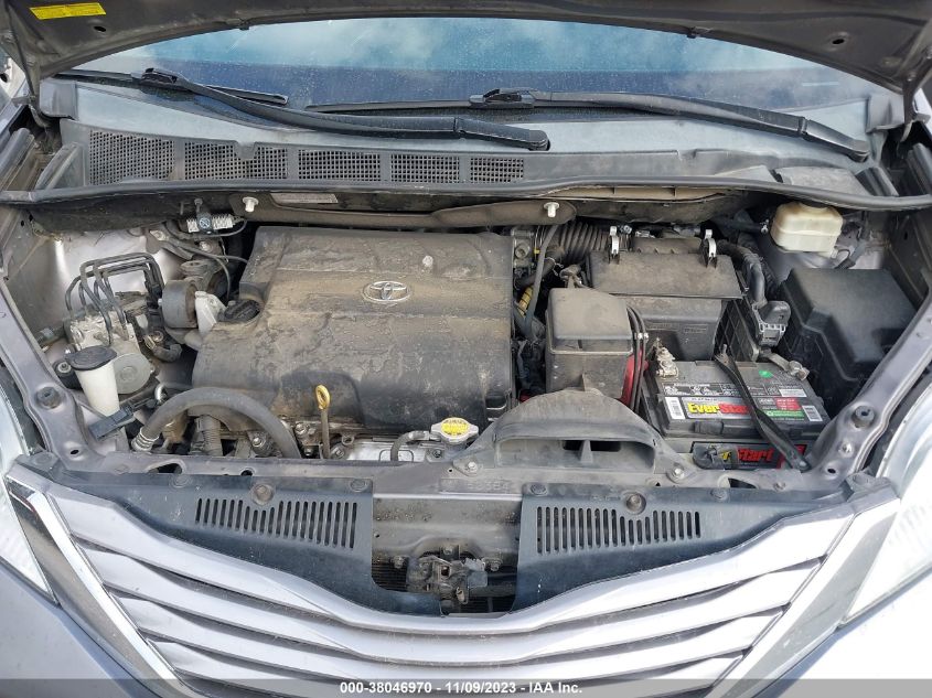 5TDYK3DC0GS718481 2016 TOYOTA SIENNA, photo no. 10