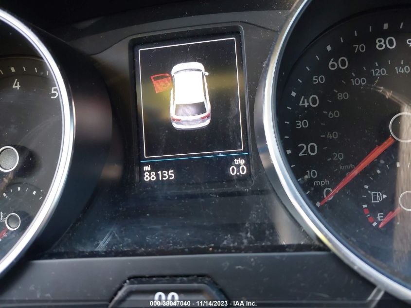 2018 VOLKSWAGEN TIGUAN SE/SEL - 3VV3B7AX2JM030984