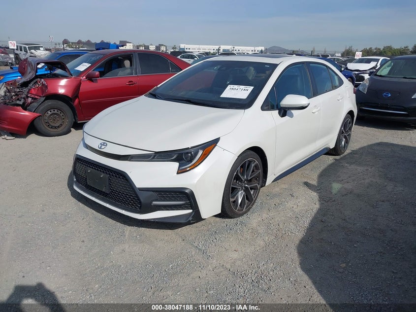 VIN 5YFT4RCE3LP049958 2020 TOYOTA COROLLA XSE