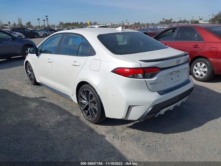 VIN 5YFT4RCE3LP049958 2020 TOYOTA COROLLA XSE
