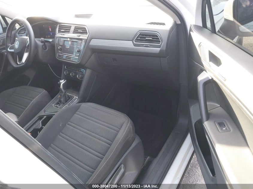 VIN 3VVRB7AX0PM056079 2023 VOLKSWAGEN TIGUAN S