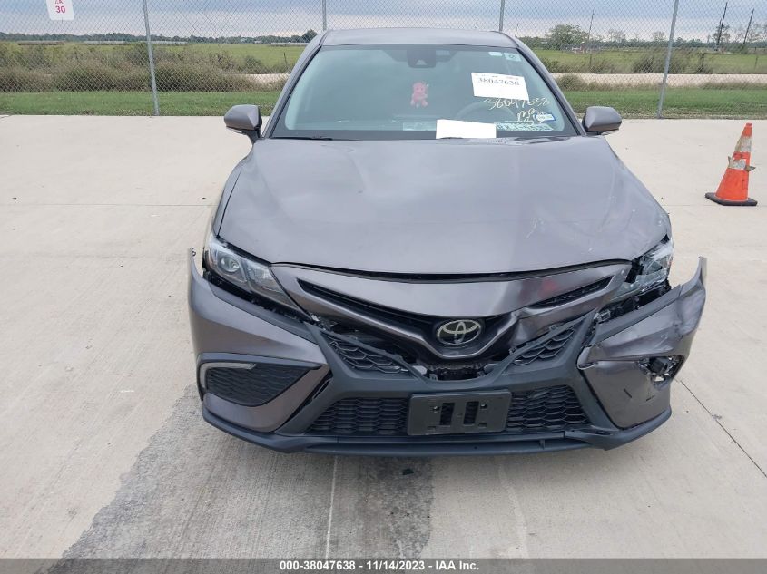 2022 TOYOTA CAMRY SE - 4T1G11AK4NU064040