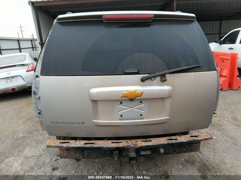 2014 CHEVROLET SUBURBAN 1500 LT - 1GNSCJE02ER124182