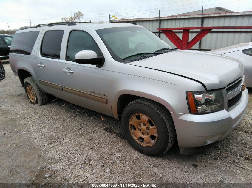 2014 CHEVROLET SUBURBAN 1500 LT - 1GNSCJE02ER124182