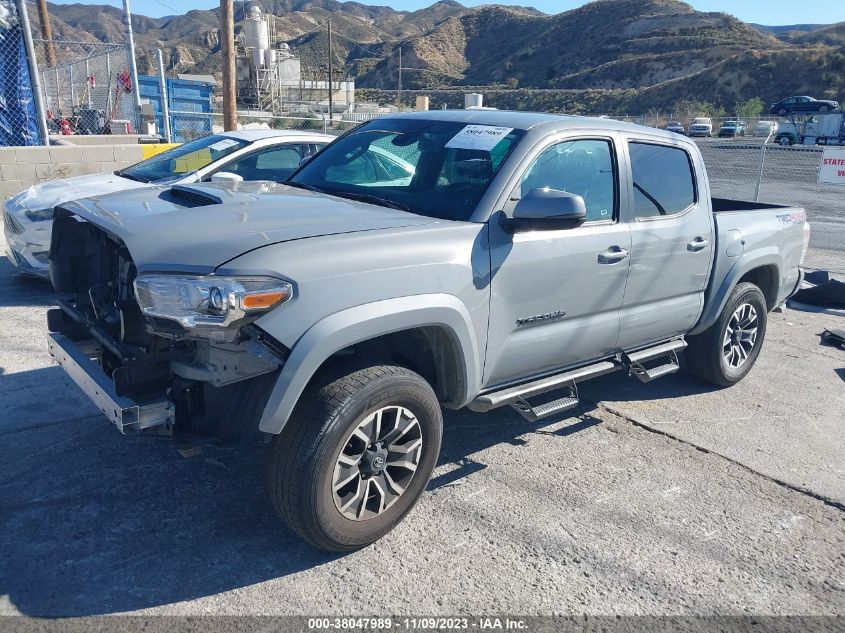 3TMCZ5AN0MM415526 Toyota Tacoma 4wd SR/SR5/TRD SPORT 2