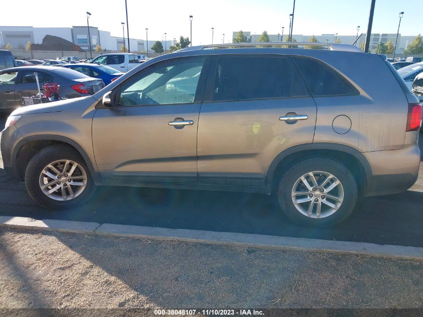 2014 KIA SORENTO LX - 5XYKT4A62EG515187