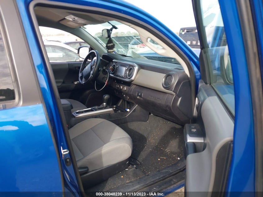VIN 3TMBZ5DN6HM009425 2017 TOYOTA TACOMA SR5
