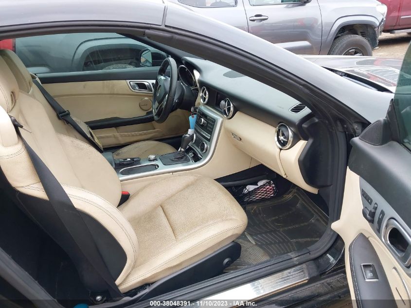 2014 MERCEDES-BENZ SLK 250 - WDDPK4HA4EF074710