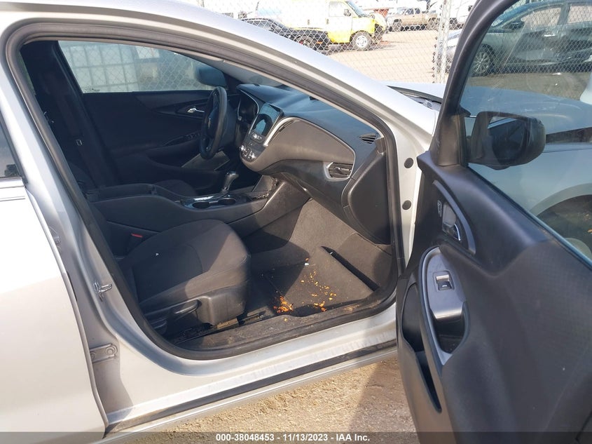 VIN 1G1ZB5ST6KF195262 2019 CHEVROLET MALIBU LS