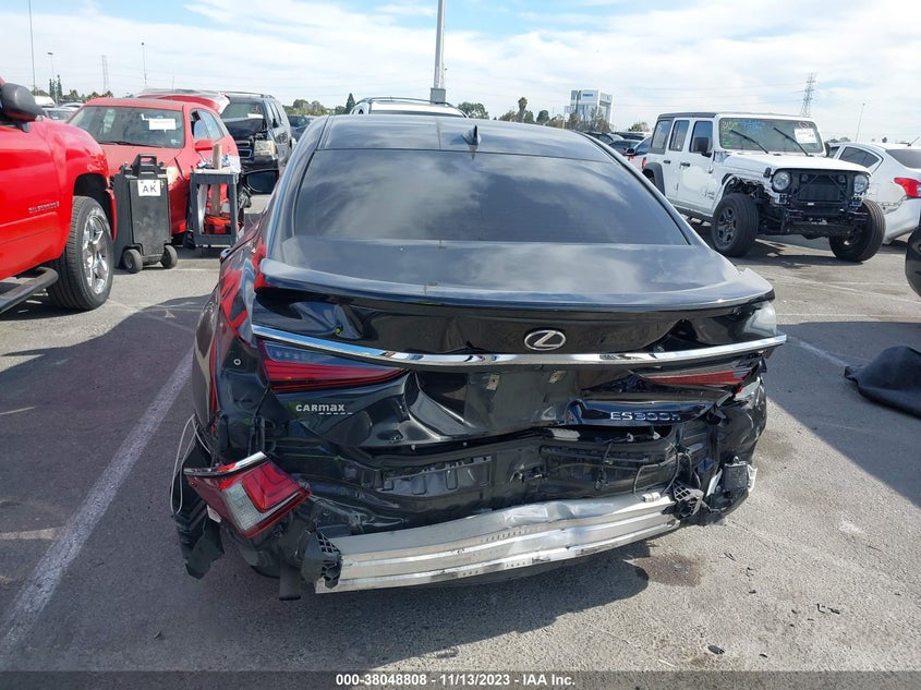 VIN 58AD21B18LU006721 2020 LEXUS ES 300H