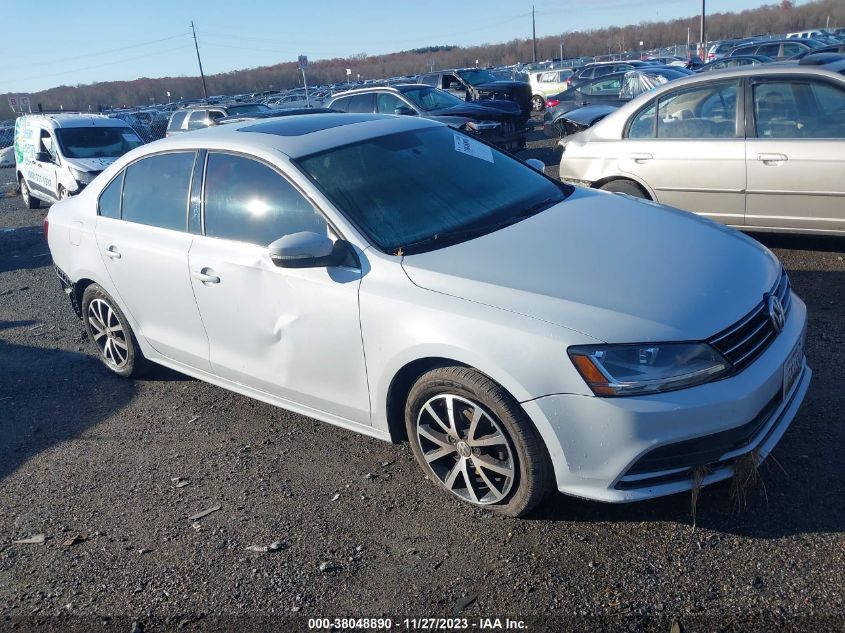2017 VOLKSWAGEN JETTA 1.4T SE - 3VWDB7AJ9HM273892