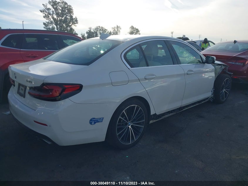 VIN WBA13AG04MCF15529 2021 BMW 530E