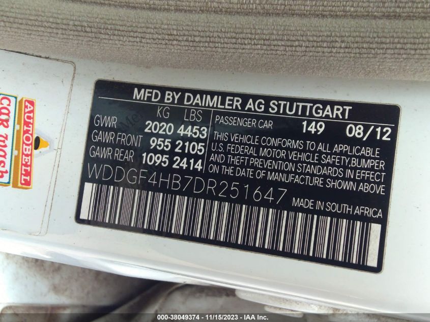 2013 MERCEDES-BENZ C 250 SPORT/LUXURY - WDDGF4HB7DR251647