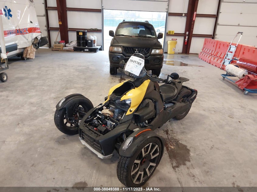 VIN 3JB2GEG29LJ001596 2020 CAN-AM RYKER RALLY EDITION