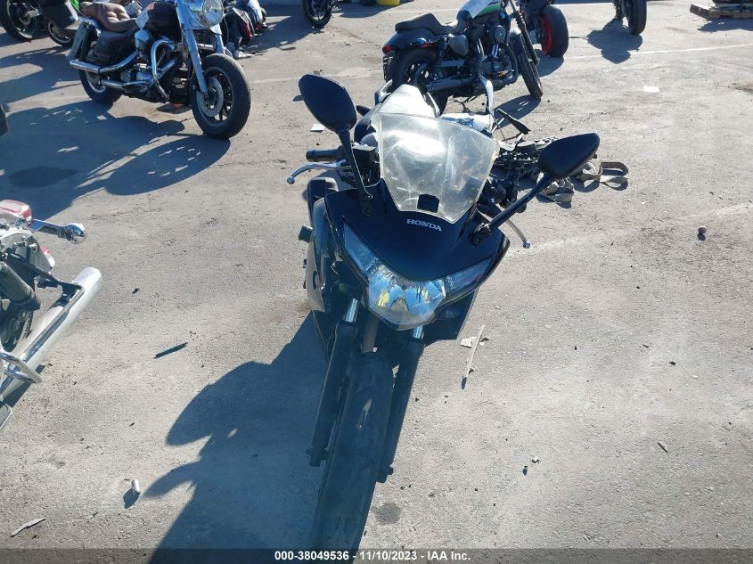2012 HONDA CBR250 R MLHMC4102C5201563