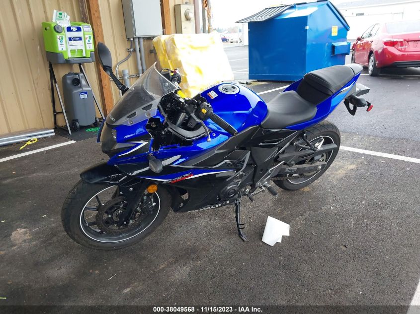 2022 SUZUKI GSX250R LC6DN11A7N1100156