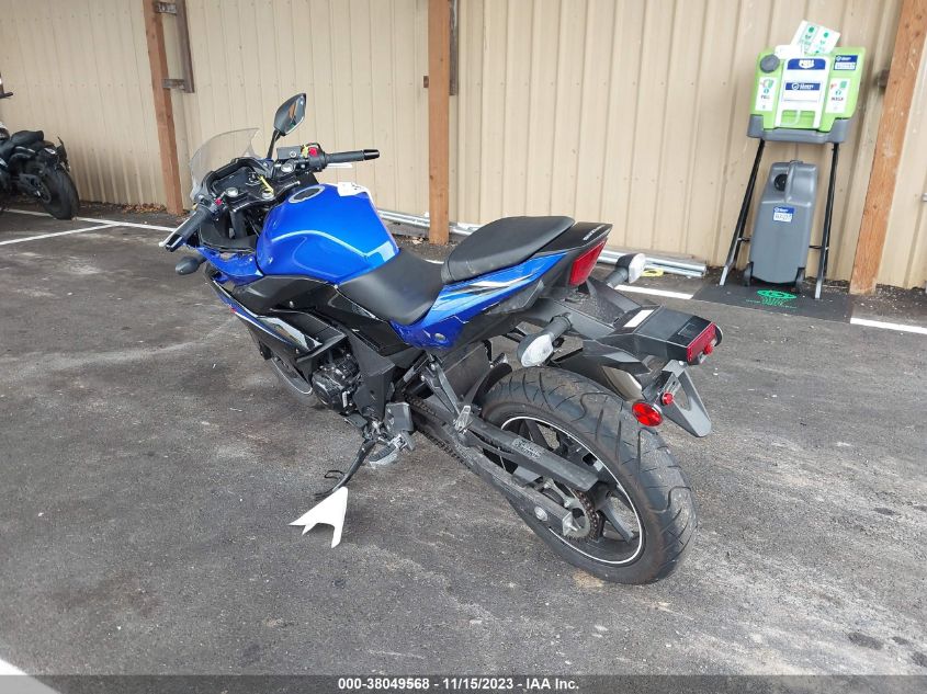 2022 SUZUKI GSX250R LC6DN11A7N1100156