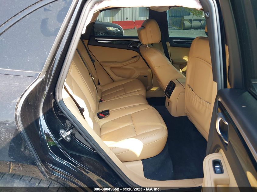 2018 PORSCHE MACAN - WP1AA2A57JLB00831