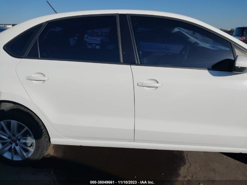 2017 VOLKSWAGEN VENTO MEX522603HT025866