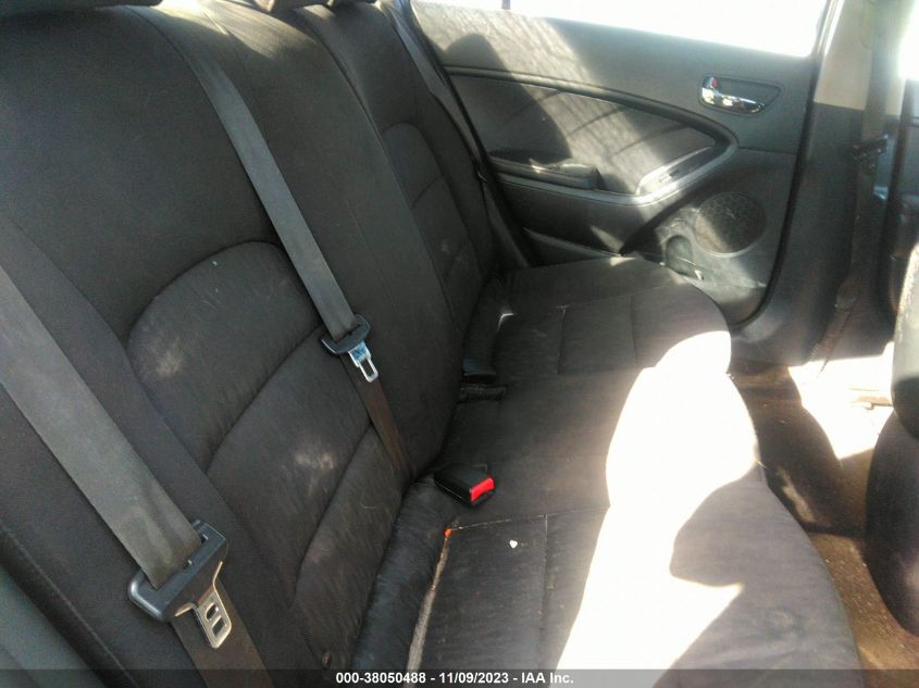 2016 KIA FORTE LX - KNAFK4A68G5487778