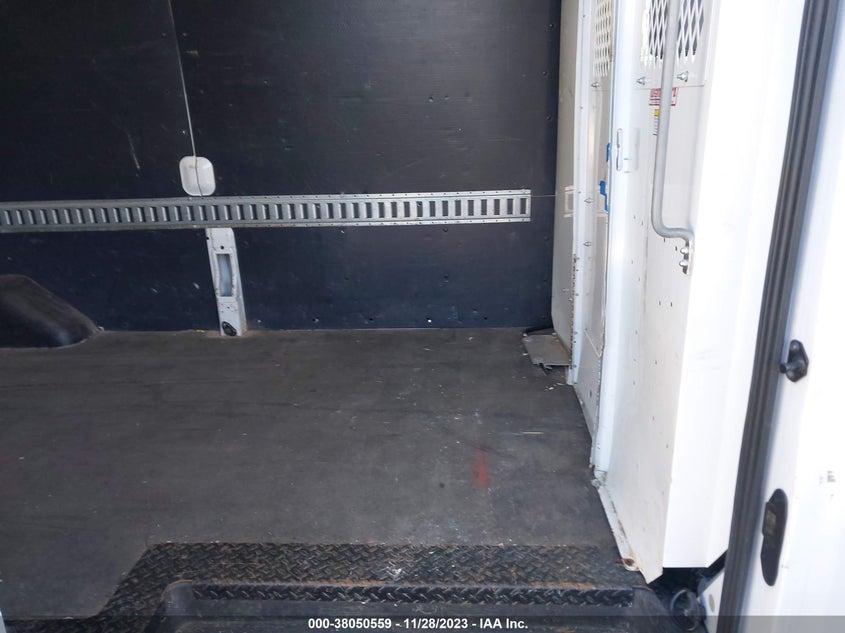 VIN 1FTBW2CM1JKA90573 2018 FORD TRANSIT-350 T-350