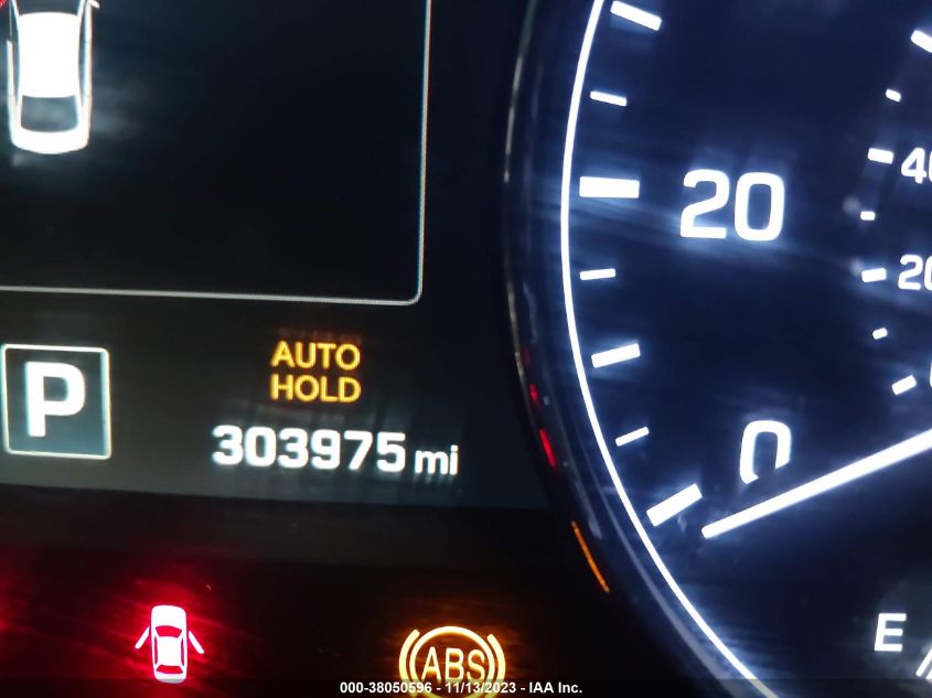 2016 HYUNDAI GENESIS 3.8 - KMHGN4JE7GU137579