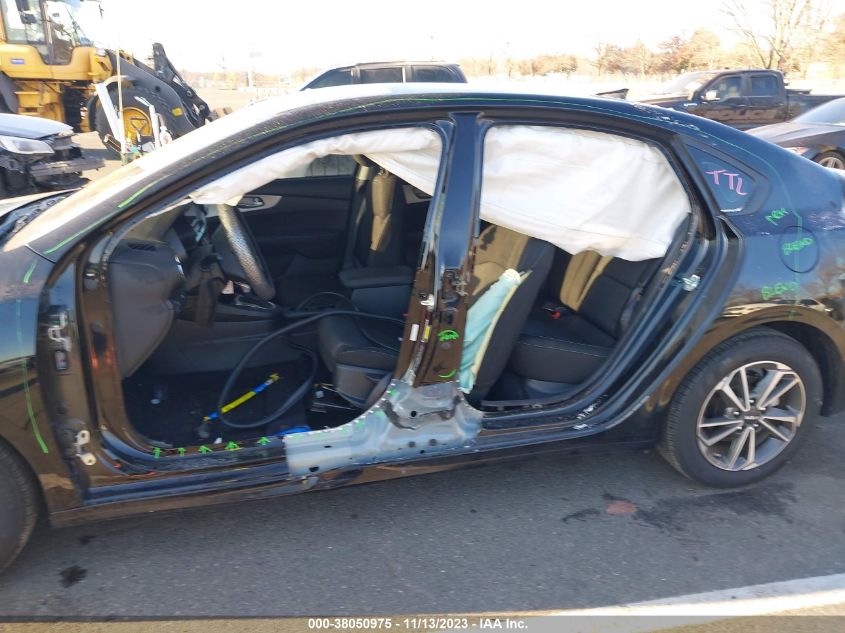 2023 KIA FORTE LXS - 3KPF24AD8PE563750