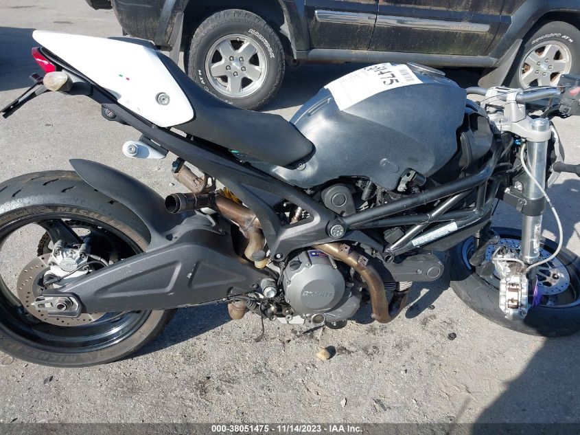 2011 DUCATI MONSTER 696 ZDM1RADN1BB040363